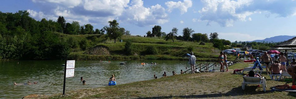Cazare Lacul Batran